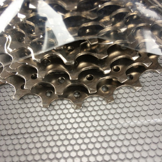 SHIMANO 105 10s 12-25T スプロケの画像