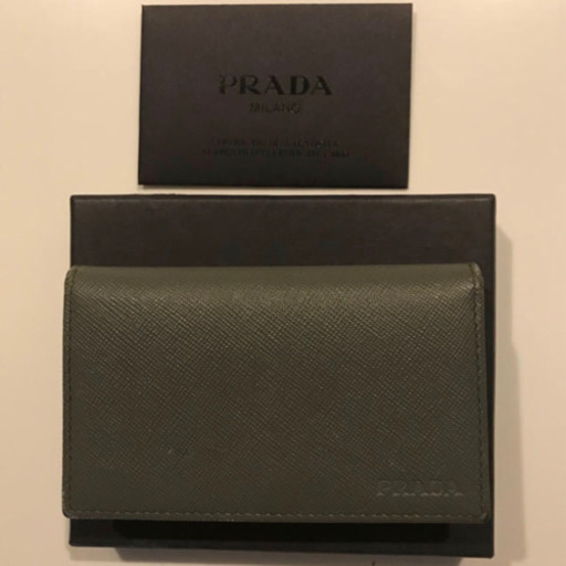 プラダ  PRADA カードケース（名刺入れ）23区内、千葉まで持っていけます！