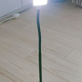 手元用LED小型照明の画像