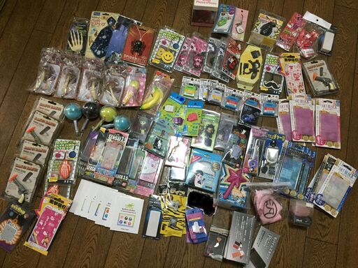⑯【全て新品・送料込】食品タッチペン、ガラケー保護フィルムなどスマホ・ガラケーアクセサリー100点まとめ売り