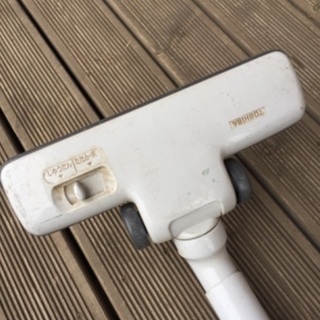 TOSHIBA水色の掃除機の画像