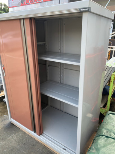 ☆中古品　美品　物置　田窪工業所　収納庫　カギなし133x70x170cm☆
