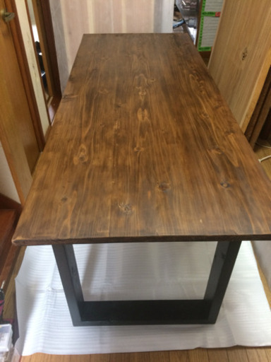 大特価 180cm×72cm 無垢材を使ったビンテージ調ダイニングテーブル 近場お届け無料