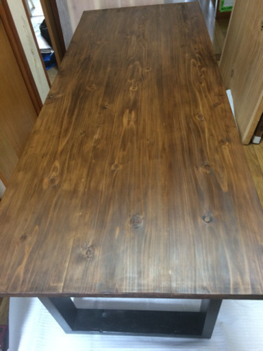 大特価 180cm×72cm 無垢材を使ったビンテージ調ダイニングテーブル 近場お届け無料