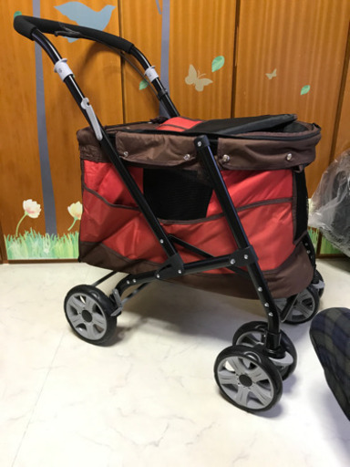 ペットバギー　カート　値下げ‼️新品同様❗️1回使用ボンビ製お買い得