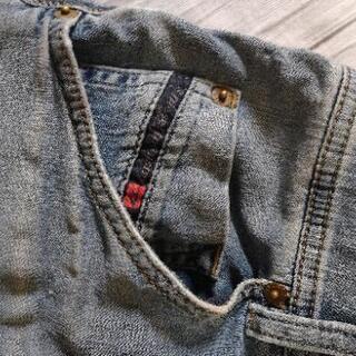中古のDIESELのハーフパンツ 32の画像
