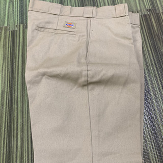 Dickiesパンツの画像