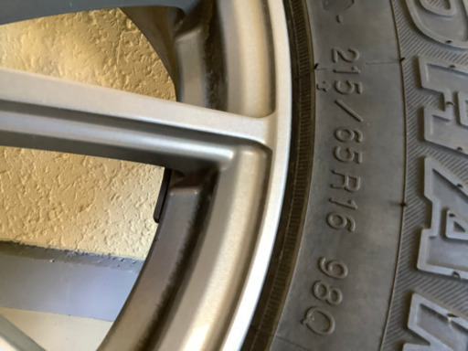 終了しました　スタッドレス　アルミホイール　215/65/R16  4本セット