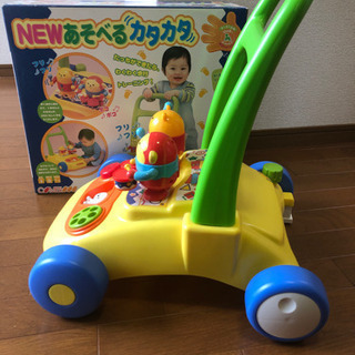 コンビ　手押し車の画像