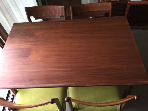 ダイニングセット（４人掛）