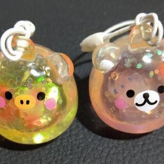 ブタとクマのストラップとミイラとクマのストラップ。。  