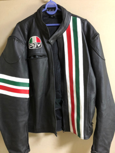 ライダースジャケット