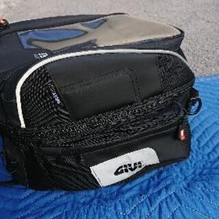 GIVI   XS306   タンクバッグ ロック