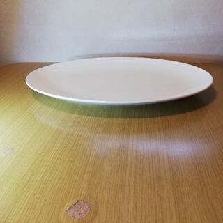 再度値下げします！NORITAKE bone china 超大型プレートの画像