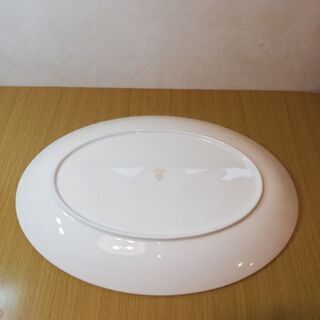 再度値下げします！NORITAKE bone china 超大型プレートの画像