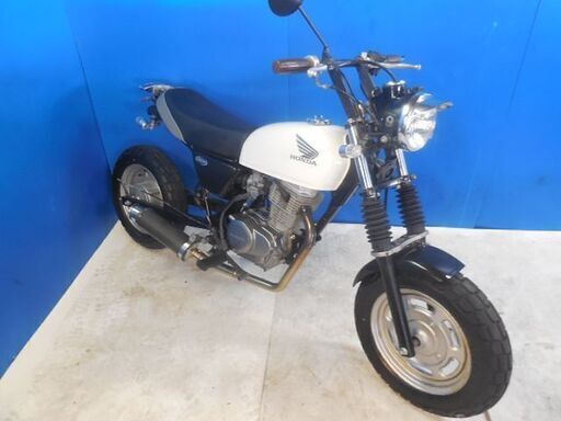 HONDA エイプ100 白 決算大売り出しセール 期間限定 諸経費０円 始動確認済み 自賠責加入で乗れます 即納車有り 激安 横浜 都筑