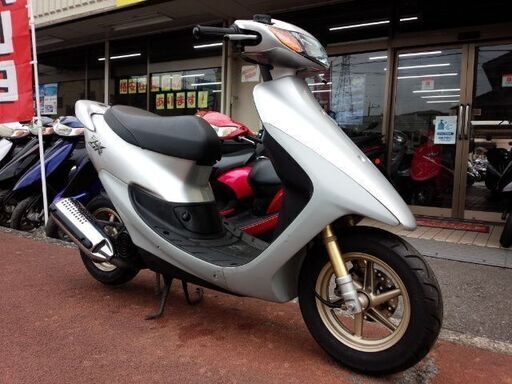 NO.3494　ライブディオＺＸ （ＤＩＯ） ２スト　シャッターキー付き後期モデル　ハネ付き　ディスクブレーキ　キャストホイール　シルバー　☆彡