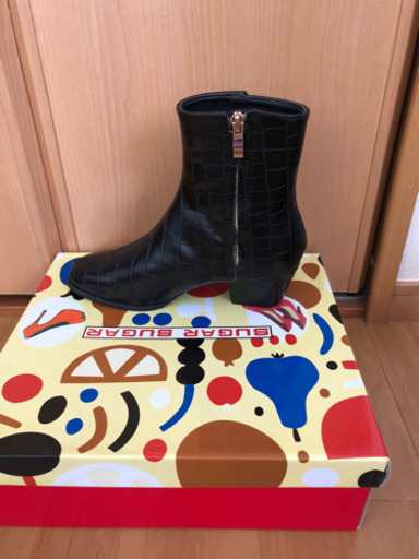 新品　未使用　スクエアトゥショートブーツ （BL/クロコ）S 22cm