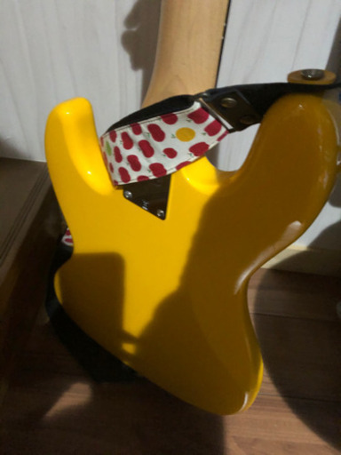 エレキベース　squier 　jazz bass ジャズべース