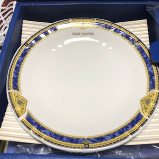 【新品】VALENTINO ケーキ皿の画像