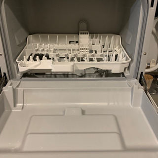 分岐水栓・設置板セット！ パナソニック食器洗浄機　NP-TCM4-W 2018年製の画像