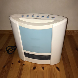 加湿機能付き温風ヒーター