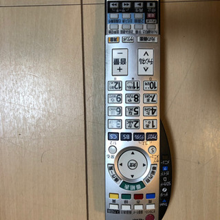 値下げ。デカ！65型プラズマテレビとブルーレイプレーヤーのセットの画像