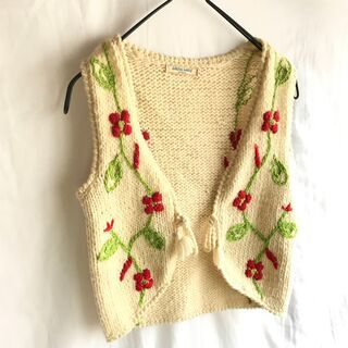 GAIJINMADE(ガイジンメイド) ニットベスト 花柄 ペルー製 クリームの画像