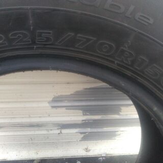 hifry  ２２５／７０R１５　４本の画像