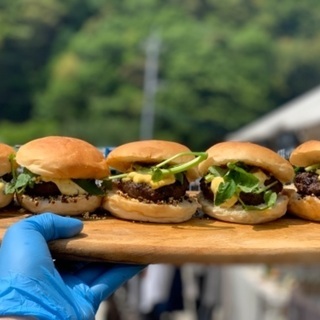 牧場直営店【TOMMYBEEF 】カフェスタッフの画像