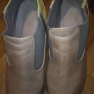 LLサイズの靴三足セットの画像