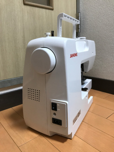 取引中　JANOME ジャノメJN51コンピュータミシン