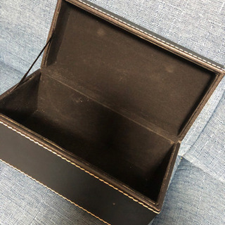 収納ボックスの画像