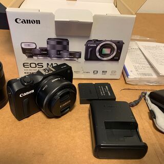 Canon ミラーレス一眼カメラ EOS M2 ダブルレンズキット　美品