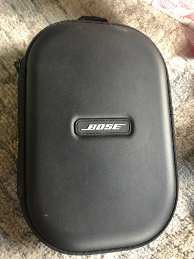 BOSE QC25ヘッドホン 新品イヤーパッド付きです。