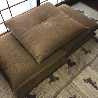 新品未使用　高級座布団5枚