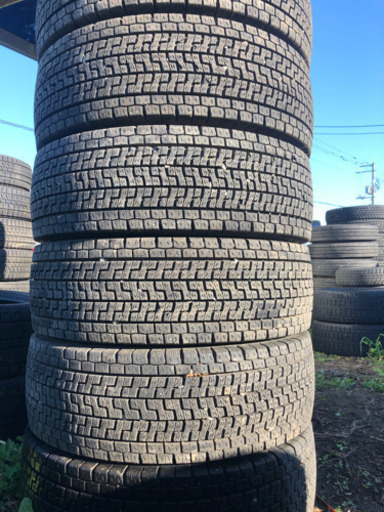 235/70R17.5稀少サイズバリ溝6本セット低床仕様❣️トラック4トン　日野レンジャー　搬送車等に