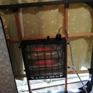 こたつです、これからの季節に欠かせない一品