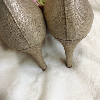 ダイアナ　パンプスの画像