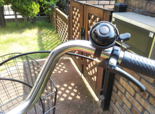 自転車　赤