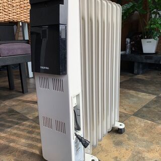 TEFALオイルヒーターRH7738（イタリア製）　1200W
