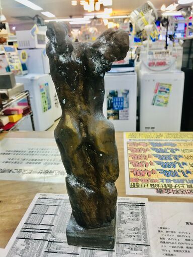  サモトラケのニケ ブロンズ像