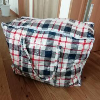 男児140cm冬服、130cm夏服差し上げます!の画像