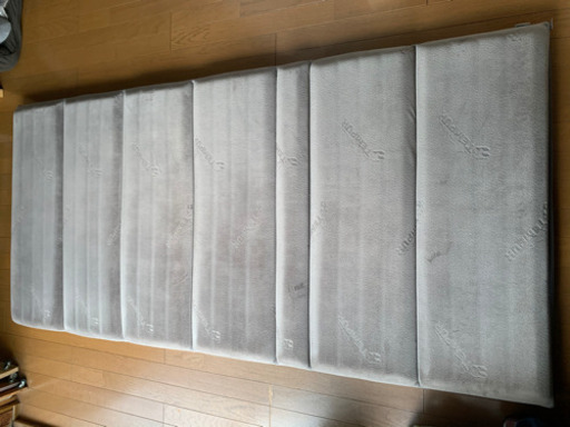 テンピュール　フトン　デラックス　中古美品