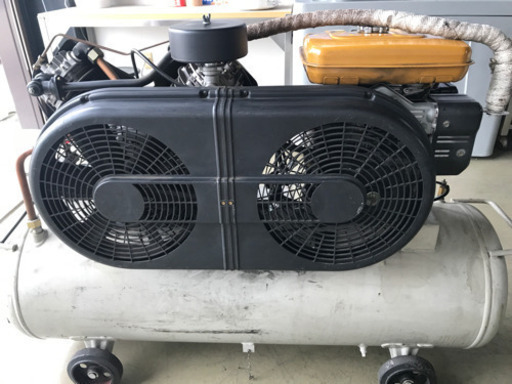 エンジン式コンプレッサー