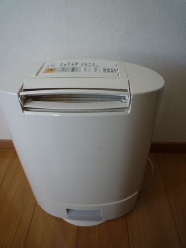 除湿　衣類乾燥機