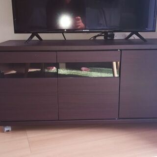 収納付きテレビ台