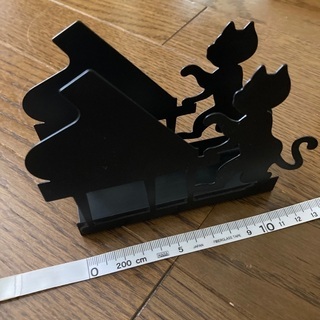 金属製　ネコペーパーナフキン立て