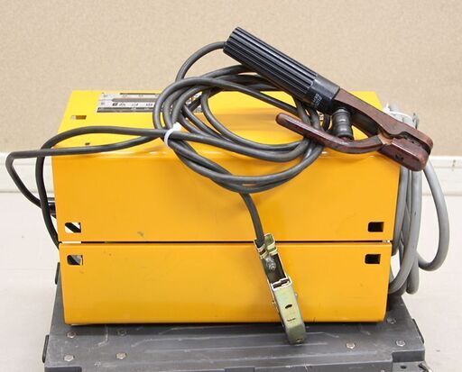SUZUKID スズキッド アーク溶接機 100V200V兼用 Spark120(D3687asxY)