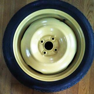 スペアタイヤ☆T135/70D16　　
トヨタ　イスト　タイヤ　未使用